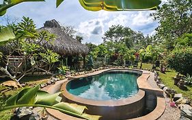 Glamping Hotel Flor y Bambu